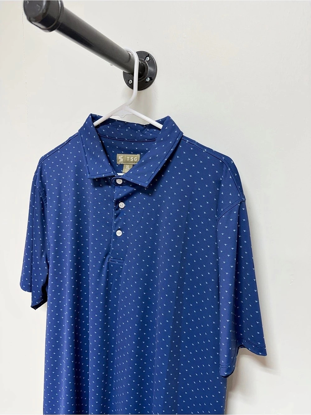 TSG Men's Blue Polka Dot Polo Like New